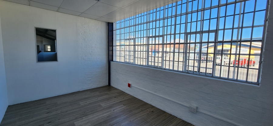 To Let commercial Property for Rent in Beaconvale Western Cape